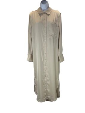 Banana Republic Woman’s Factory Shirt Dress Size Small Beige- New with Flaw
